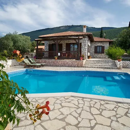 Vila Koutsoypia Stone House *