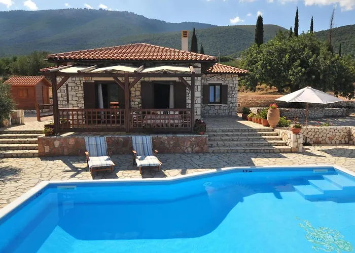 Koutsoypia Stone House