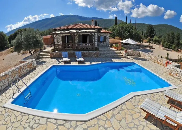 Villa Koutsoypia Stone House *