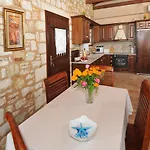 Koutsoypia Stone House Vila Sami (Kefalonia)