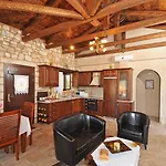 Villa Koutsoypia Stone House *