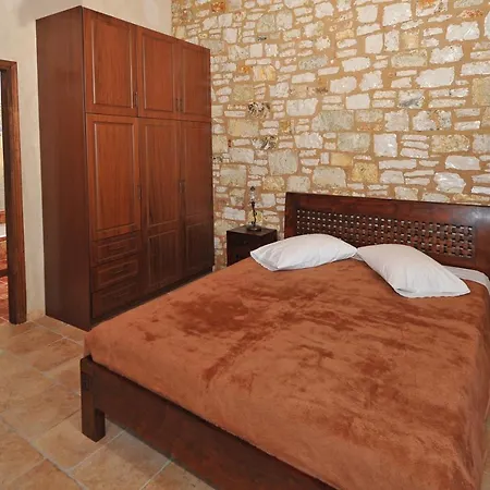 Koutsoypia Stone House Villa Sami (Kefalonia)