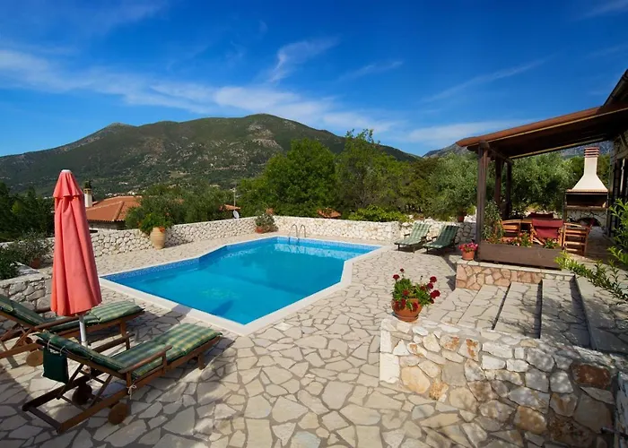 Koutsoypia Stone House Villa